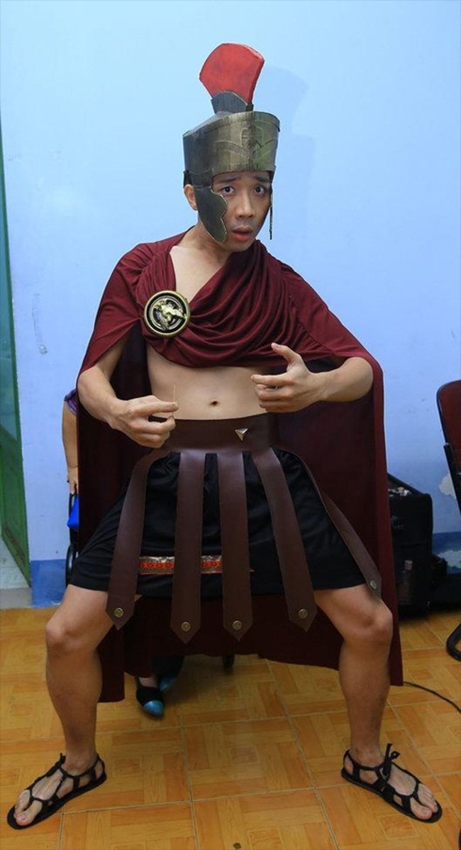 Cười