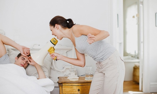 vợ kiếm nhiều tiền hơn chồng