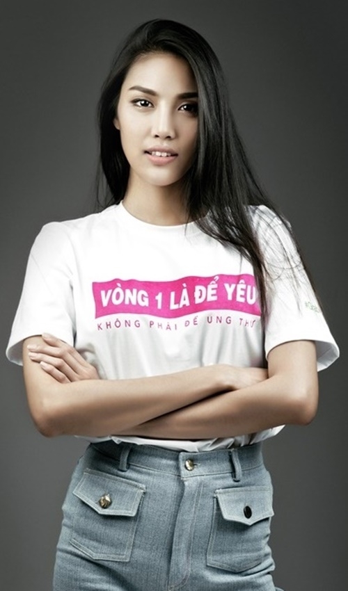 Lan Khuê điệu đà với “Vòng 1 Là Để Yêu”