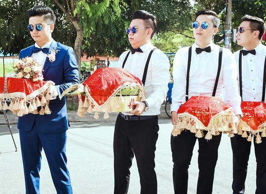 Những khoảnh khắc đáng nhớ trong lễ đính hôn của Vân Trang