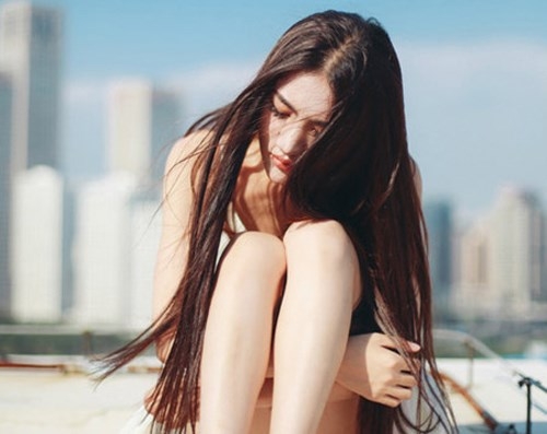 người quen thành lạ