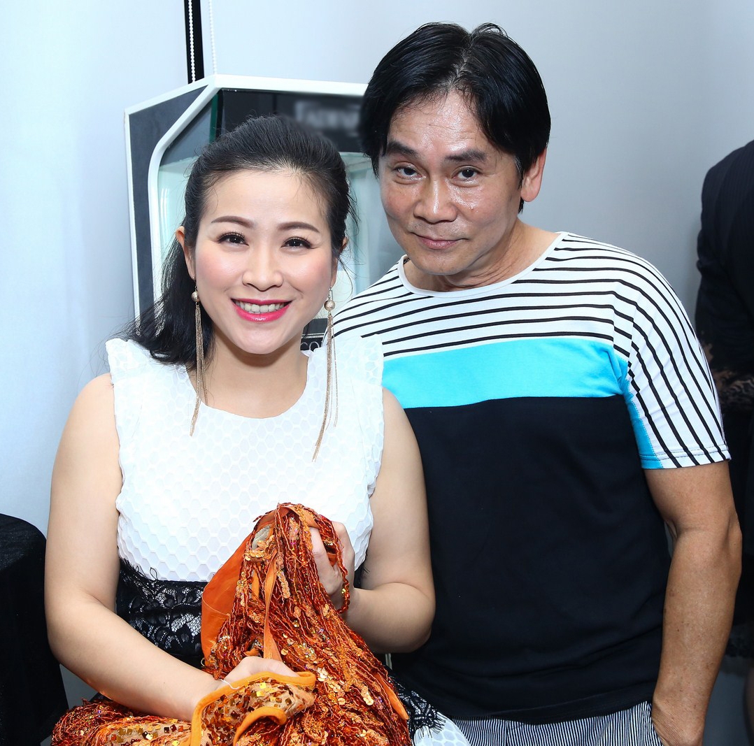 Phạm Hương đọ dáng với Kỳ Duyên và Việt Hương