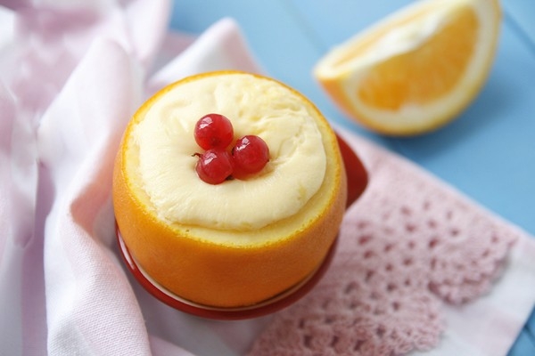 Trổ tài làm bánh flan cam thơm nức mũi