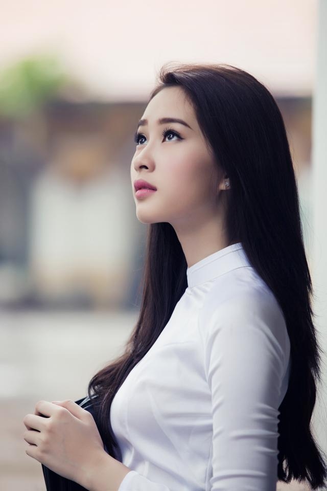 Cận cảnh 10 sắc thái đẹp ngây ngất của Hoa hậu Đặng Thu Thảo