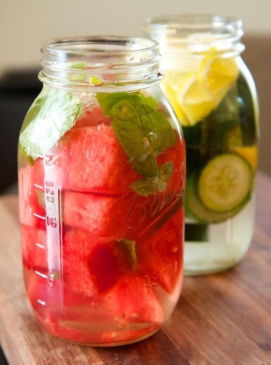 Nếu cơ thể mệt mỏi, đừng ngại ngần detox với 3 công thức này