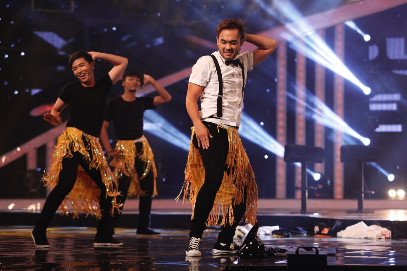 Hương Giang Idol mượn Nhã Phương để phản pháo Trường Giang