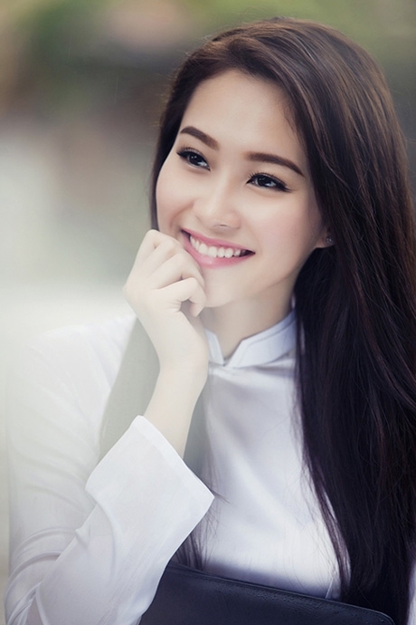 Cận cảnh 10 sắc thái đẹp ngây ngất của Hoa hậu Đặng Thu Thảo