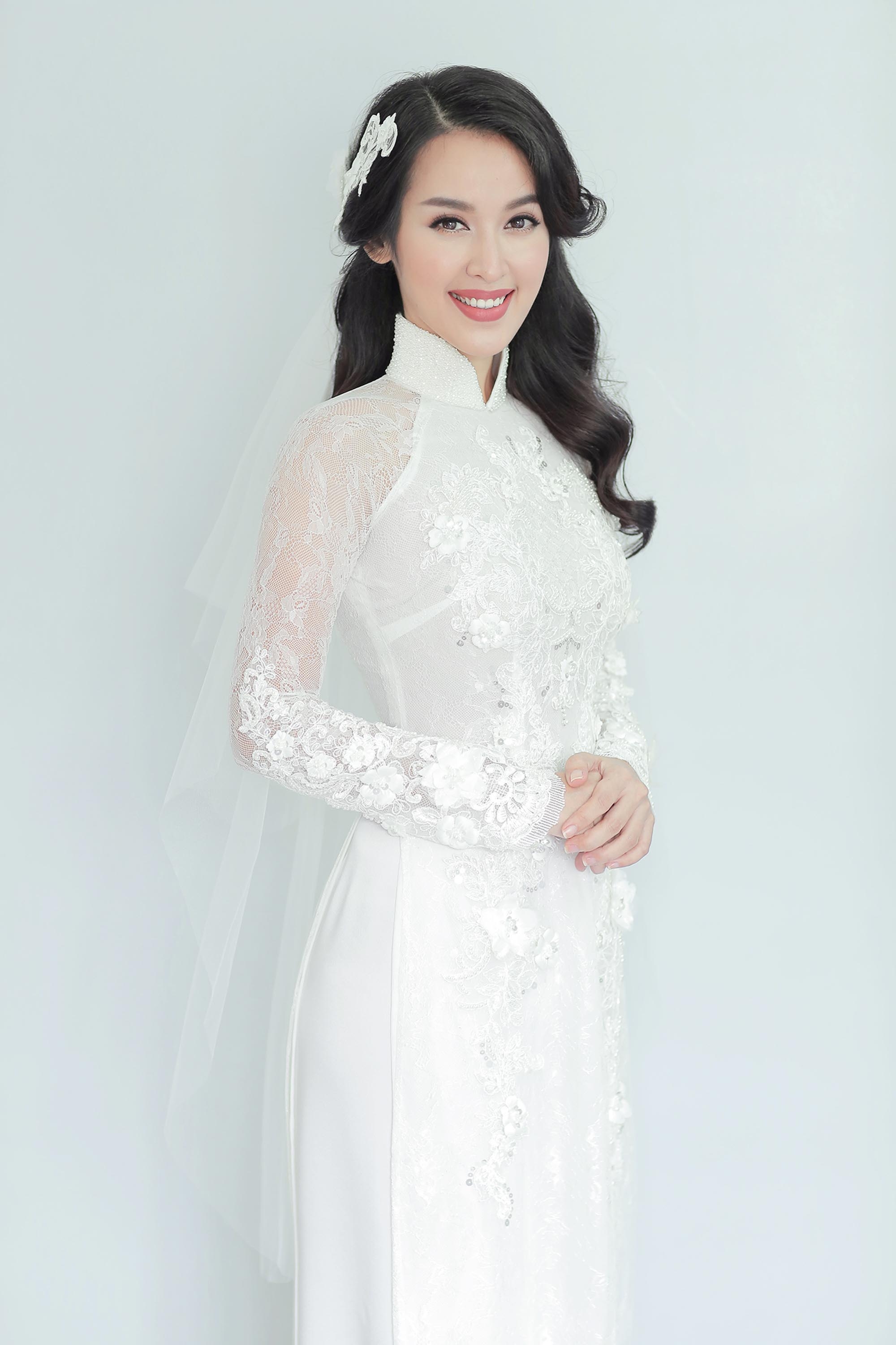 Khoảnh khắc đẹp trong đám cưới Tú Vi - Văn Anh