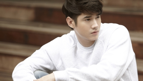 “Đổ gục” trước vẻ điển trai của “Hoàng tử điện ảnh Thái” Mario Maurer