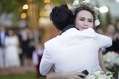 Những mĩ nhân Việt bị cha mẹ