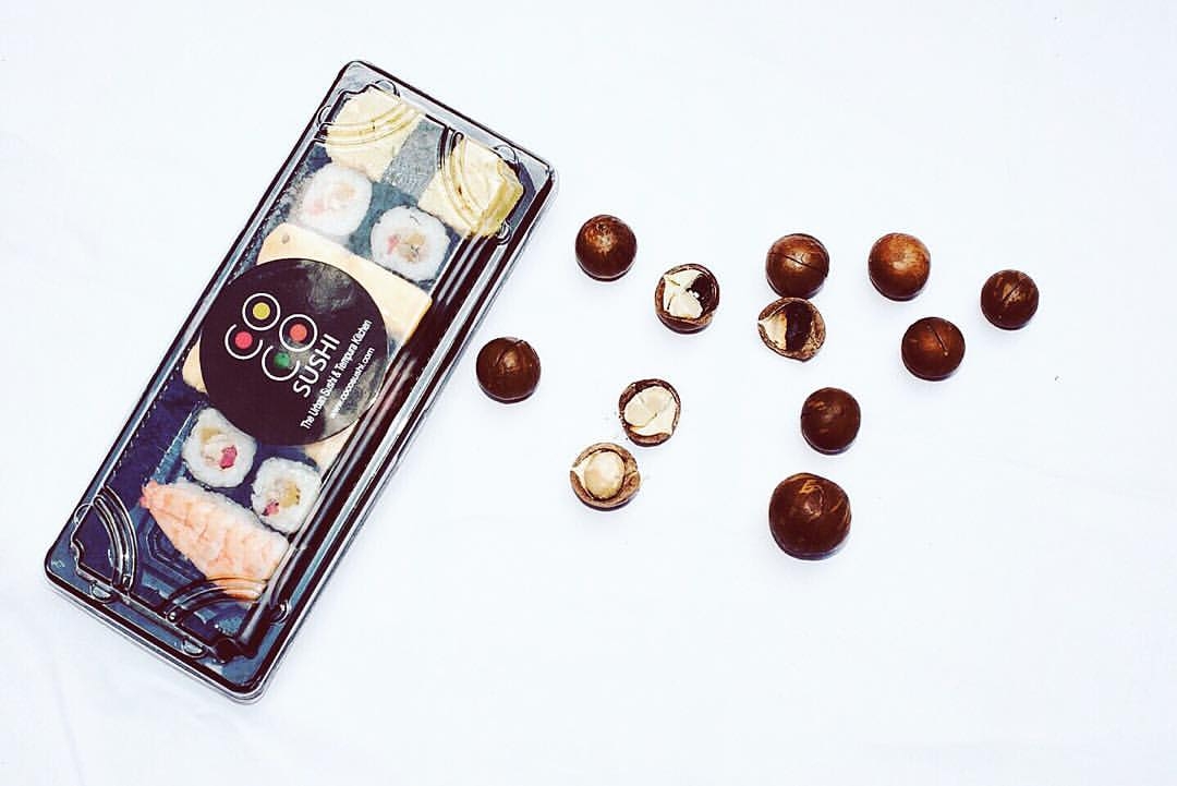 Bữa trưa công sở lạ lùng