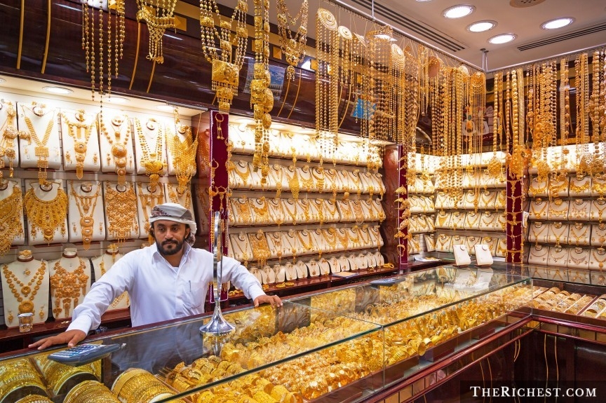 9 cách ném tiền qua cửa sổ ở Dubai