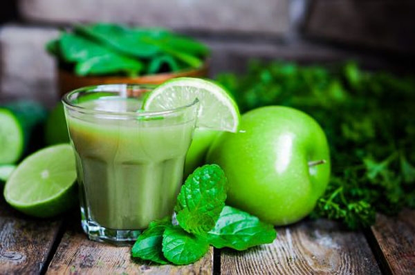 Dọn “mỡ thừa” đón Tết với 8 công thức detox đơn giản