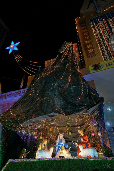 7 xóm đạo Sài Gòn lung linh nhất mùa Noel