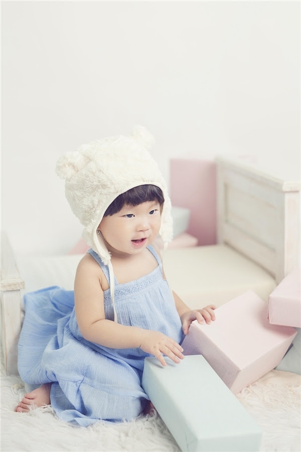 Các nhóc tì nhà Lý Hải kéo nhau đi “giải nhiệt” cuối năm