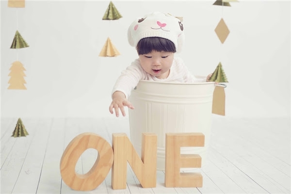 Các nhóc tì nhà Lý Hải kéo nhau đi “giải nhiệt” cuối năm