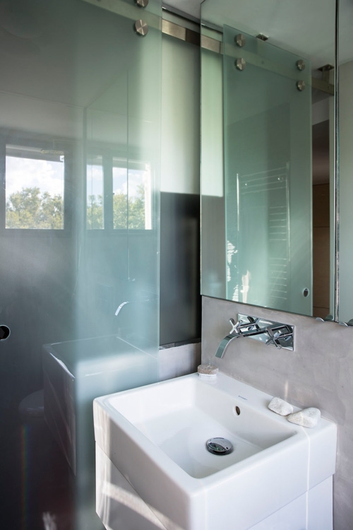 Căn hộ 16m2 cải tạo từ phòng tắm gây