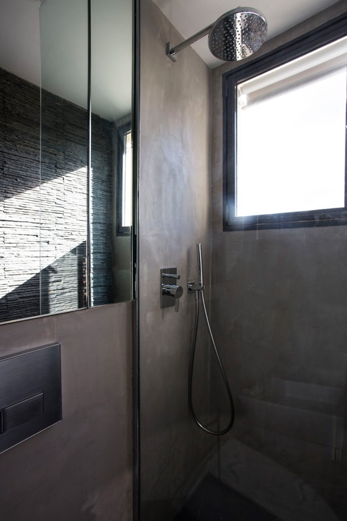 Căn hộ 16m2 cải tạo từ phòng tắm gây