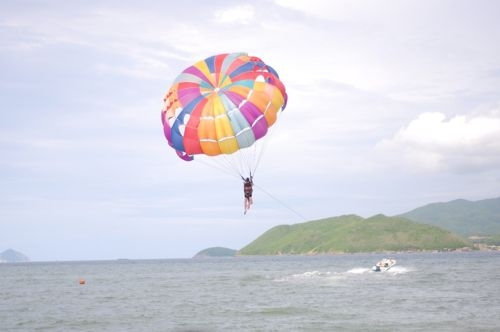 Những trò chơi cảm giác mạnh không thể bỏ qua khi du hí Nha Trang
