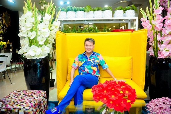 Mr Đàm chi mạnh tay mua sắm đón tết
