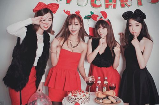 FA - Valentine vẫn vui