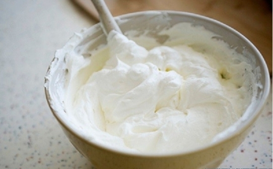 Không cần lò nướng vẫn làm được bánh tiramisu tình yêu cho chàng