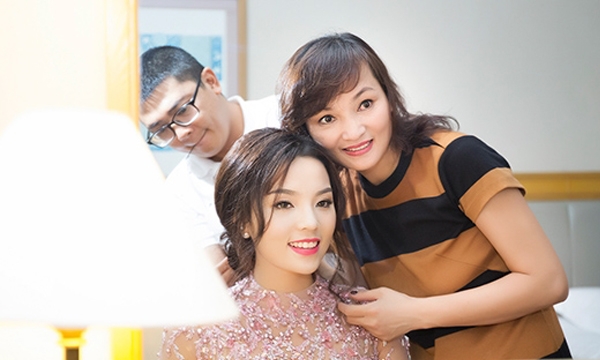 Khi bố mẹ Sao bênh vực con giữa