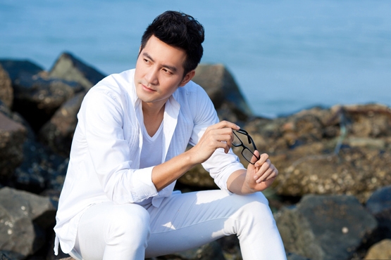 Những quý ông của showbiz Việt mãi