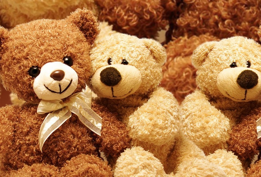 Nếu làm 9 hành động này ở nước ngoài bạn sẽ phải