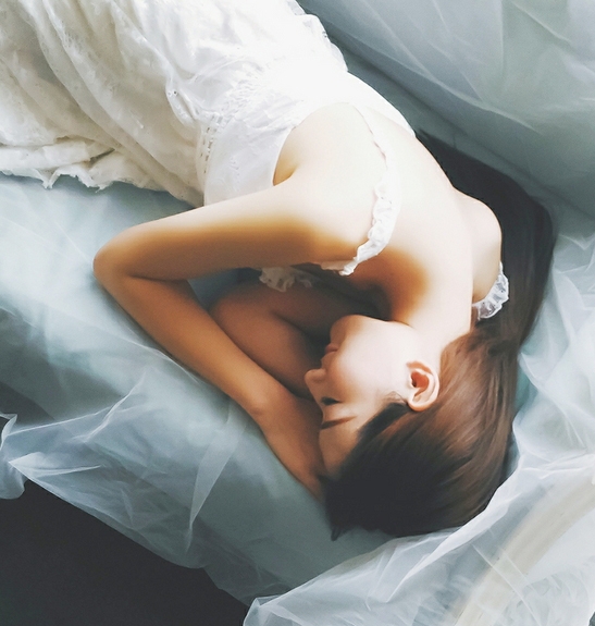 bị chồng khinh bỉ vì còn trinh