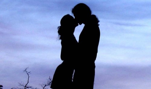 Thấy có lỗi với chị dâu vì bí mật mà tôi đang che giấu...