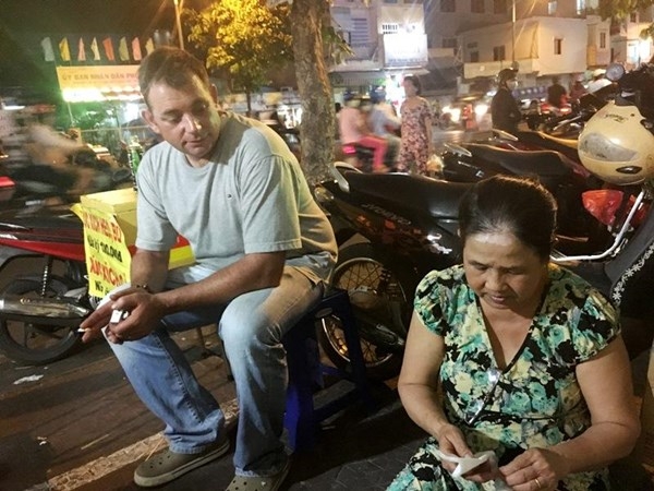 mối tình xuyên biên giới