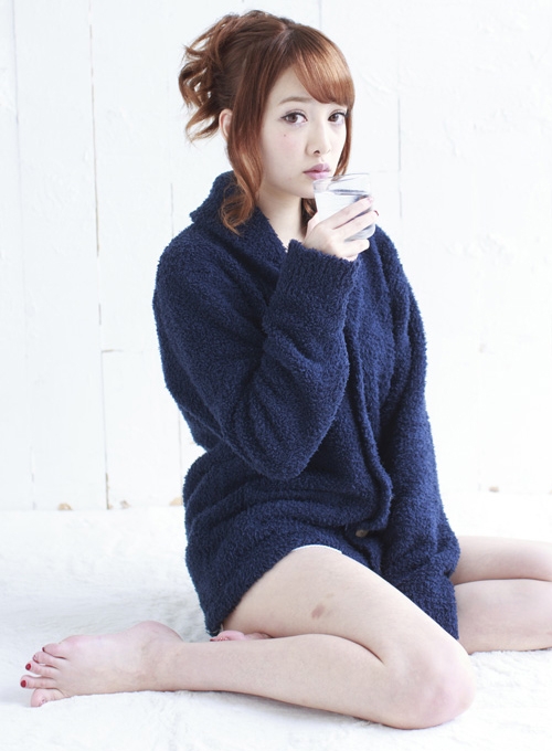 Bestie uong nuoc
