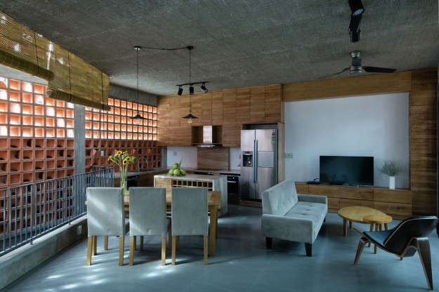 Chi House - Ngôi nhà