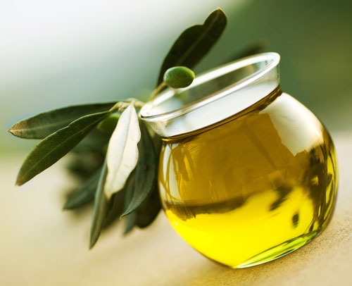 Những lí do để bạn đi mua ngay một chai dầu ô liu