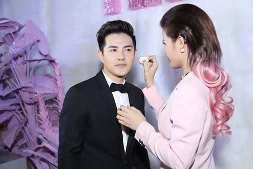 Học chiêu giữ người yêu của 3 mỹ nhân có bạn trai…dễ bị cướp nhất Vbiz