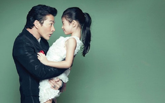 Những ông bố điển trai chăm con giỏi nhất showbiz Việt