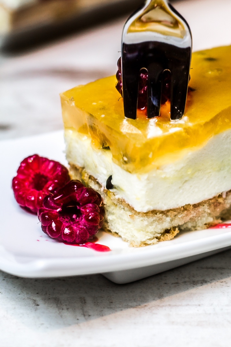 Không có lò nướng vẫn làm được bánh phô mai chanh dây ngon khó cưỡng