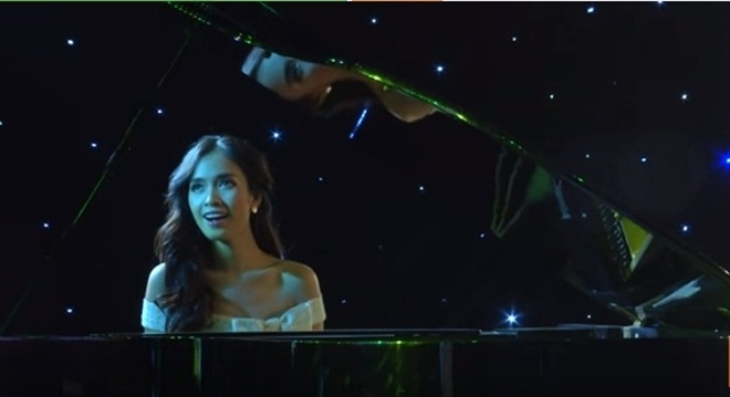 Mê mẩn với tài chơi Piano đầy thuyết phục của sao Việt trên sân khấu