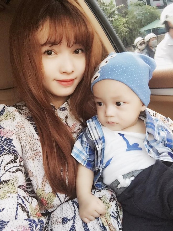 Vợ trẻ 9X chia sẻ chuyện có con với Lê Hoàng nhóm The Men
