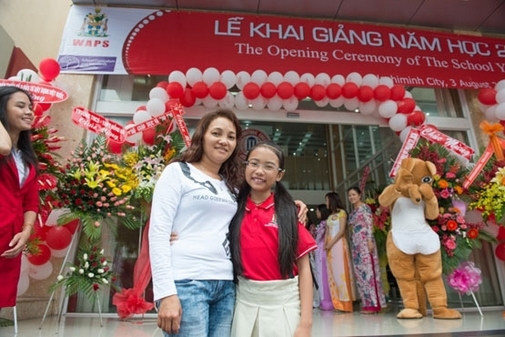 Cuộc sống sang không kém người lớn của Phương Mỹ Chi khi nổi tiếng