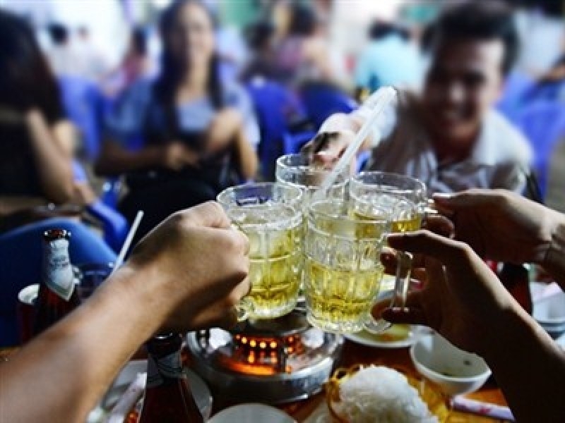 Thời nay đàn ông mà lười là hết xài!