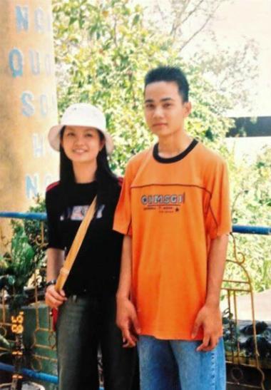 Khánh và Yến thời mới yêu khi học chung lớp cấp 3.