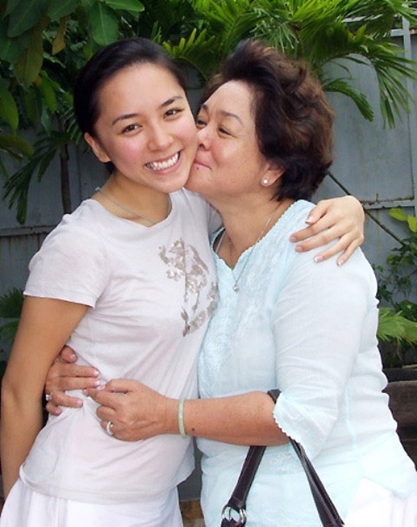 Á hậu Dương Trương Thiên Lý và mẹ chồng - doanh nhân Tư Hường có một mối quan hệ rất tốt