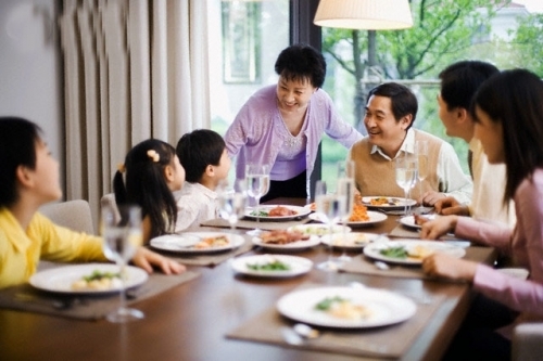 Gia đình là nơi cuộc sống bắt đầu và tình yêu không bao giờ kết thúc
