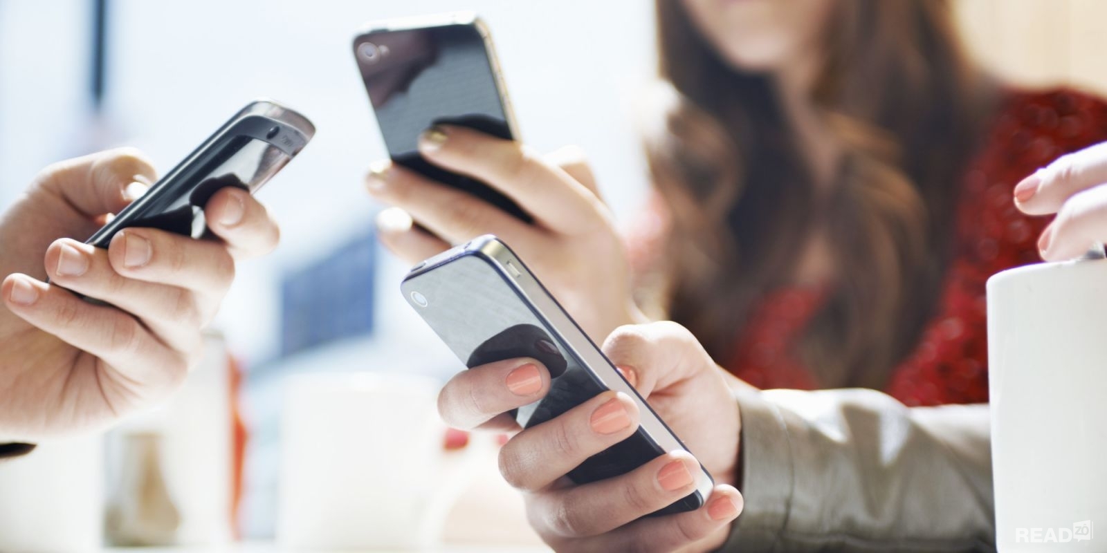 Bestie-nghien-smartphone