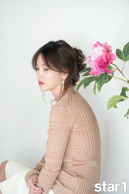 Song Hye Kyo trải lòng chuyện kết hôn: