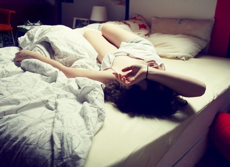 Phụ nữ: đừng vội cởi cúc áo trao thân...