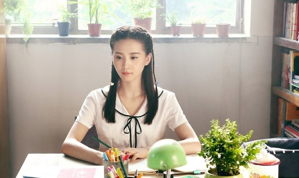 Biết đến khi nào những ngày tháng ấy mới trôi vào lãng quên được đây?