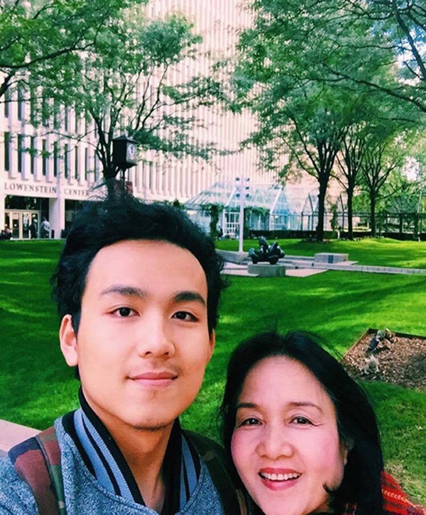 Anh, em trai đẹp như tài tử của các sao Việt